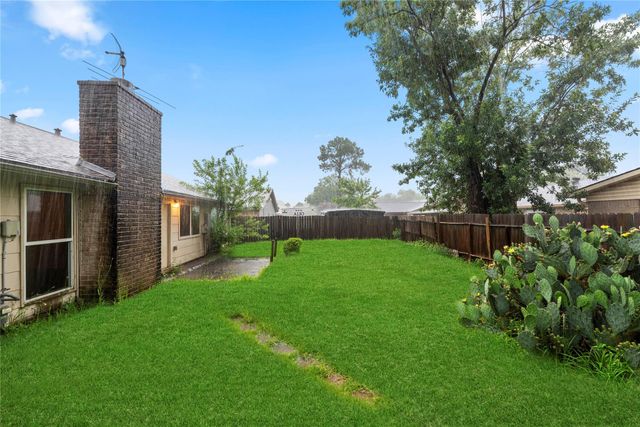 5418 Greenhill Forest Drive, Houston, TX 77088