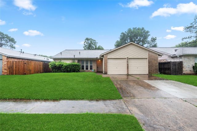 5418 Greenhill Forest Drive, Houston, TX 77088