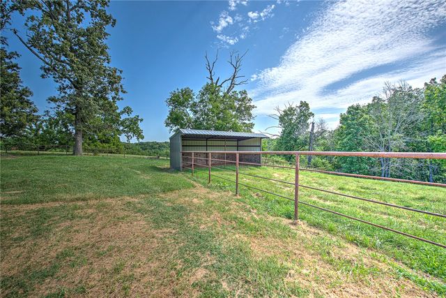 4601 N 2nd Street, Rogers, AR 72756