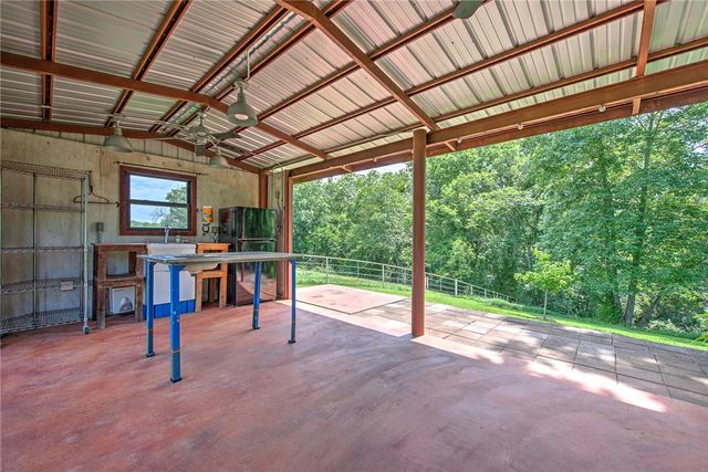 4601 N 2nd Street, Rogers, AR 72756