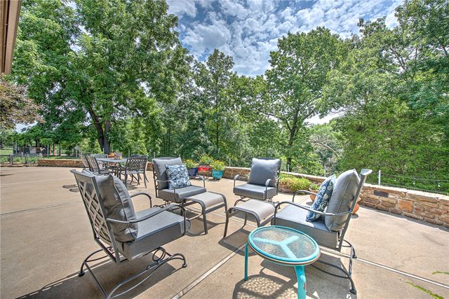 4601 N 2nd Street, Rogers, AR 72756