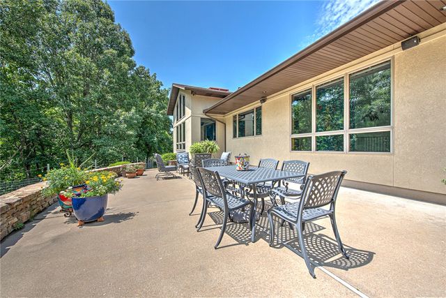 4601 N 2nd Street, Rogers, AR 72756
