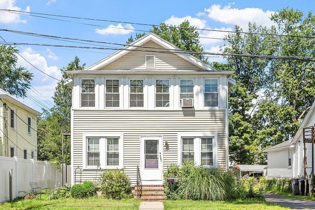 88 Pond St 88, Framingham, MA 01702