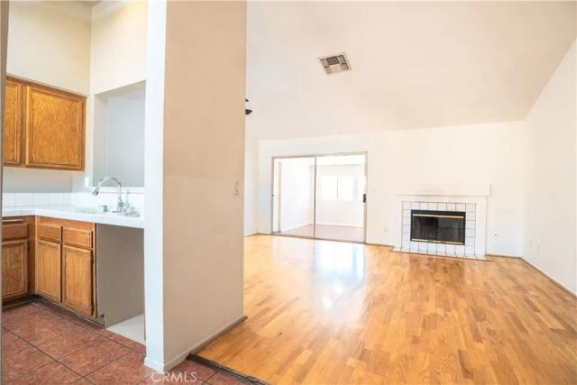 3243 E Avenue R4, Palmdale, CA 93550