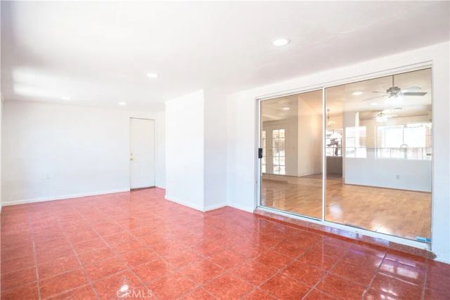 3243 E Avenue R4, Palmdale, CA 93550