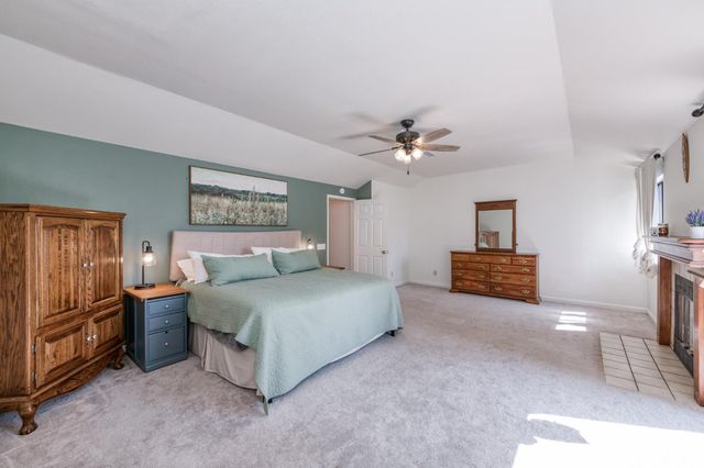 4075 W Los Altos Avenue, Fresno, CA 93722