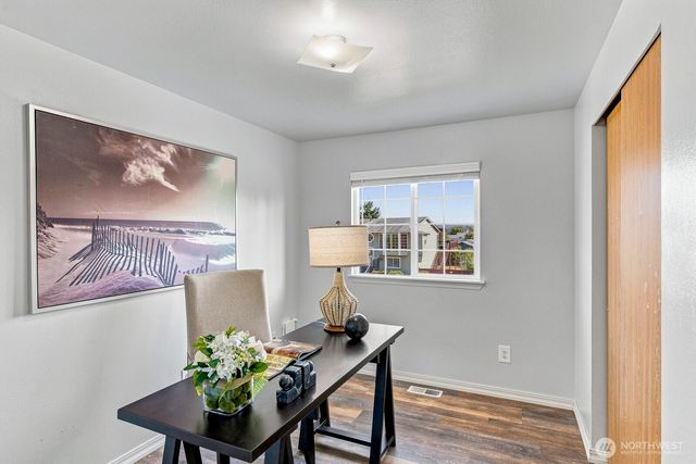 27822 74th Avenue NW, Stanwood, WA 98292