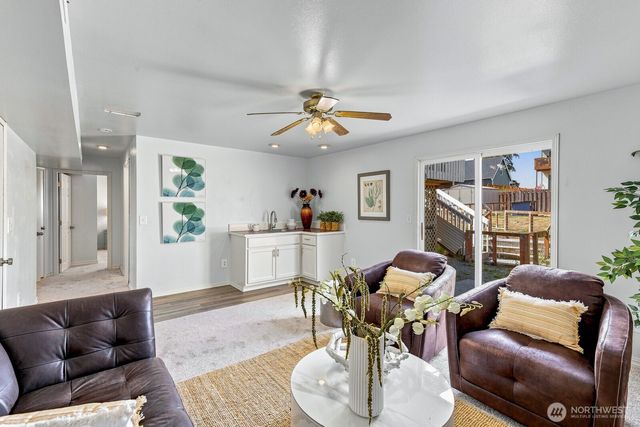 27822 74th Avenue NW, Stanwood, WA 98292