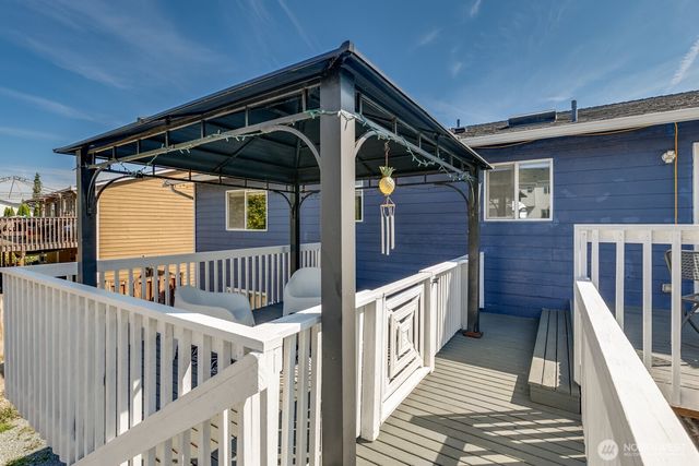27822 74th Avenue NW, Stanwood, WA 98292