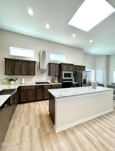 3828 Object Place, El Paso, TX 79938