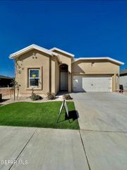 3828 Object Place, El Paso, TX 79938