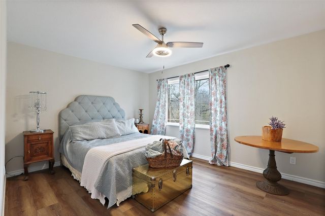 110 Vanshire Road W, Lakeside, TX 76108