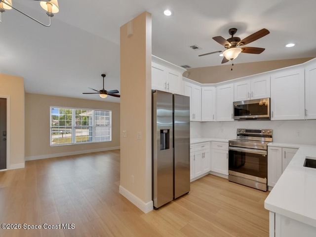 405 12th Avenue, Vero Beach, FL 32962