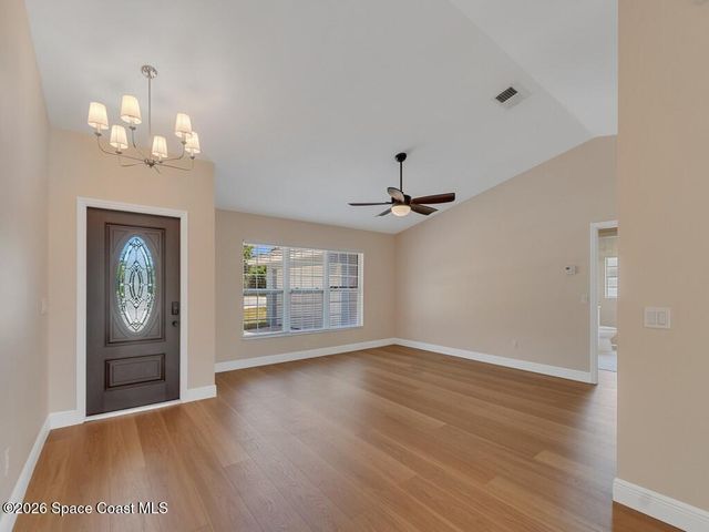 405 12th Avenue, Vero Beach, FL 32962