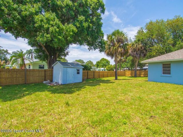 405 12th Avenue, Vero Beach, FL 32962
