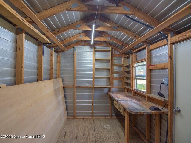 405 12th Avenue, Vero Beach, FL 32962