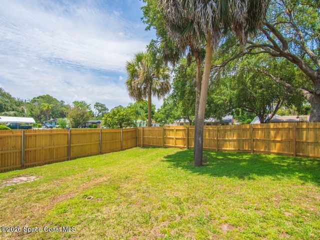 405 12th Avenue, Vero Beach, FL 32962