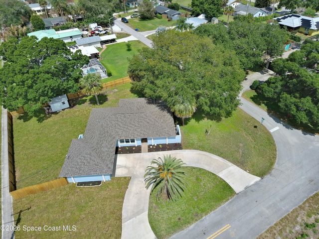 405 12th Avenue, Vero Beach, FL 32962