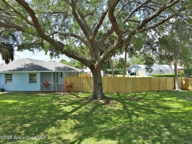 405 12th Avenue, Vero Beach, FL 32962