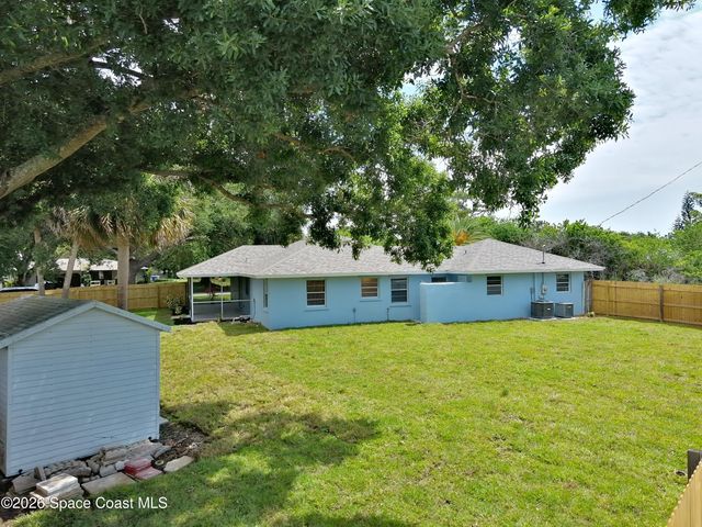 405 12th Avenue, Vero Beach, FL 32962