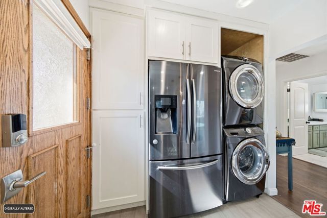 1501 W 104th Street, Los Angeles, CA 90047
