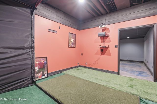 4123 Sanctuary Bluff Ln, Louisville, KY 40241