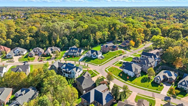 4123 Sanctuary Bluff Ln, Louisville, KY 40241