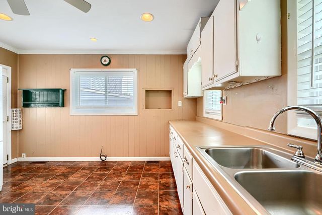 235 TRAPPE RD, Baltimore, MD 21222