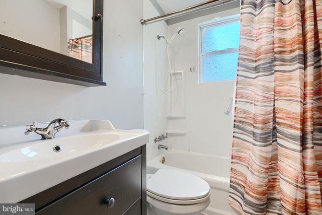 235 TRAPPE RD, Baltimore, MD 21222