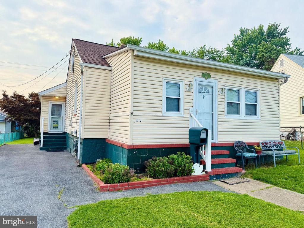 235 TRAPPE RD, Baltimore, MD 21222
