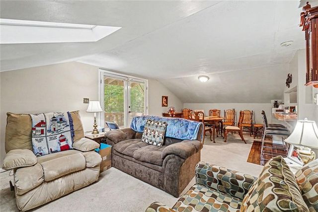 3252 Trickum Road, Woodstock, GA 30188