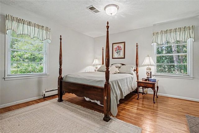 3252 Trickum Road, Woodstock, GA 30188