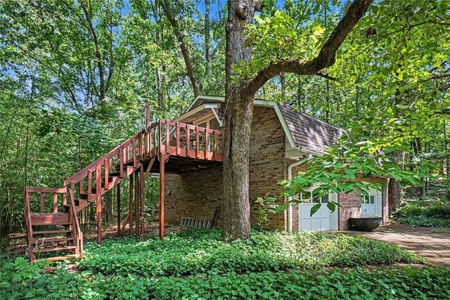 3252 Trickum Road, Woodstock, GA 30188
