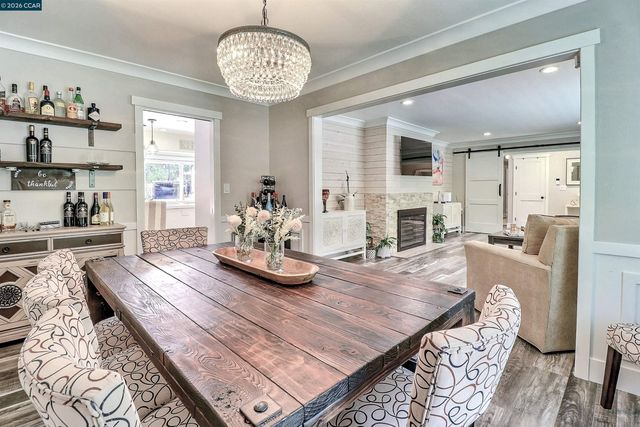 1890 Green Valley Rd, Alamo, CA 94507