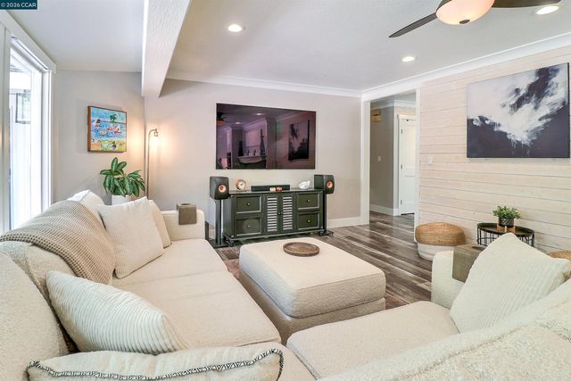 1890 Green Valley Rd, Alamo, CA 94507