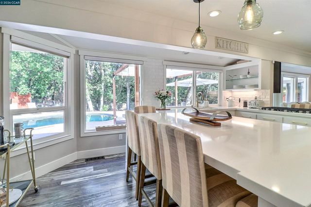 1890 Green Valley Rd, Alamo, CA 94507