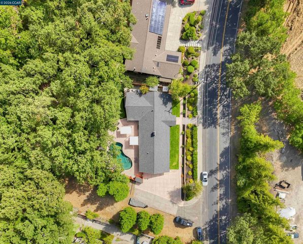 1890 Green Valley Rd, Alamo, CA 94507