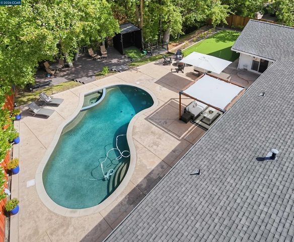 1890 Green Valley Rd, Alamo, CA 94507