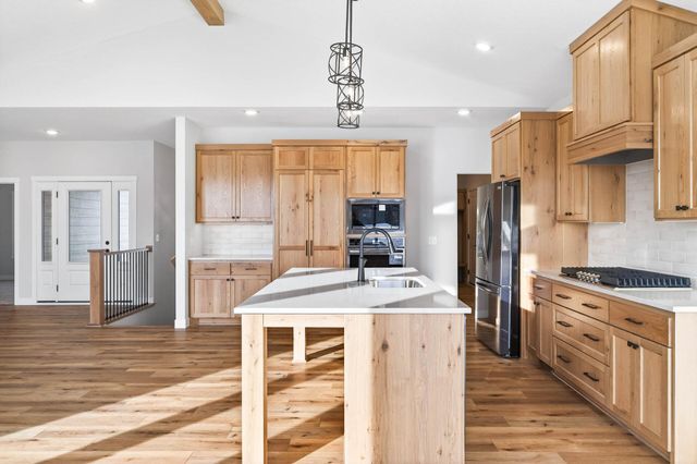 13437 295th Avenue NW, Princeton, MN 55371