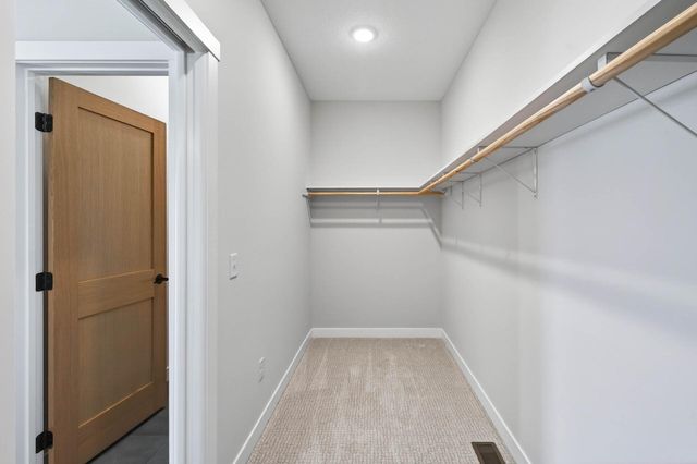 13437 295th Avenue NW, Princeton, MN 55371