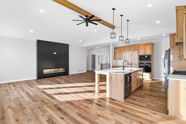 13437 295th Avenue NW, Princeton, MN 55371