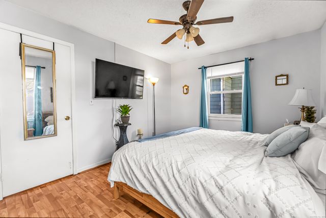 35 Kent Avenue, Bridgeport, CT 06610