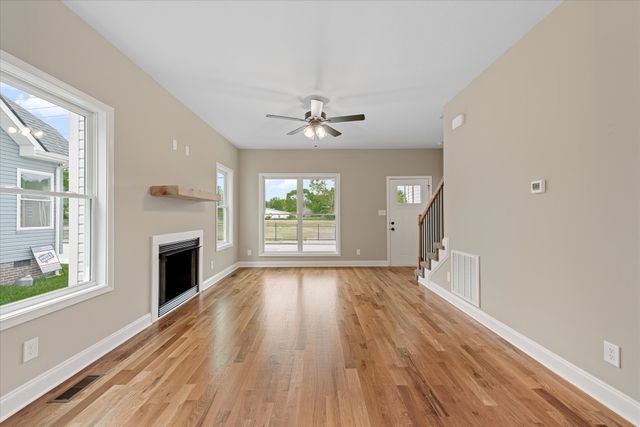 213 Reynolds St, Clarksville, TN 37040
