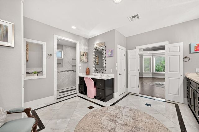 3018 S Saddlebrook Lane, Katy, TX 77494