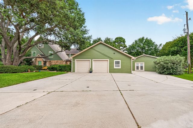 3018 S Saddlebrook Lane, Katy, TX 77494