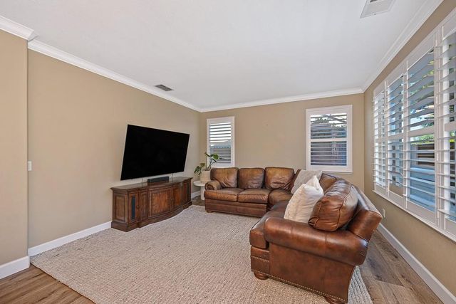 1908 Alexander Dr, Folsom, CA 95630
