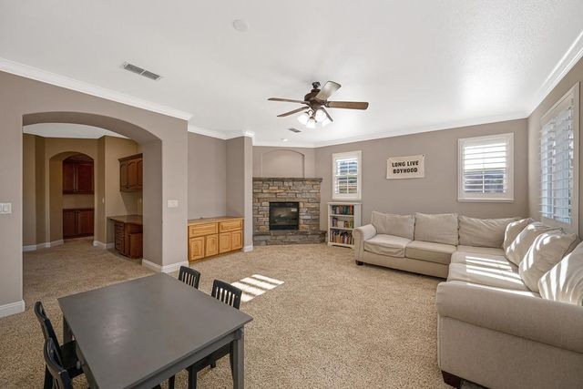 1908 Alexander Dr, Folsom, CA 95630