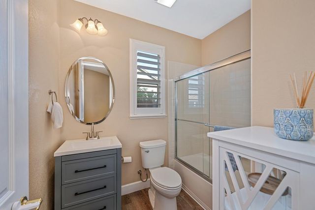 1908 Alexander Dr, Folsom, CA 95630