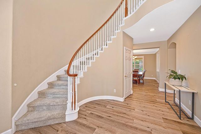 1908 Alexander Dr, Folsom, CA 95630