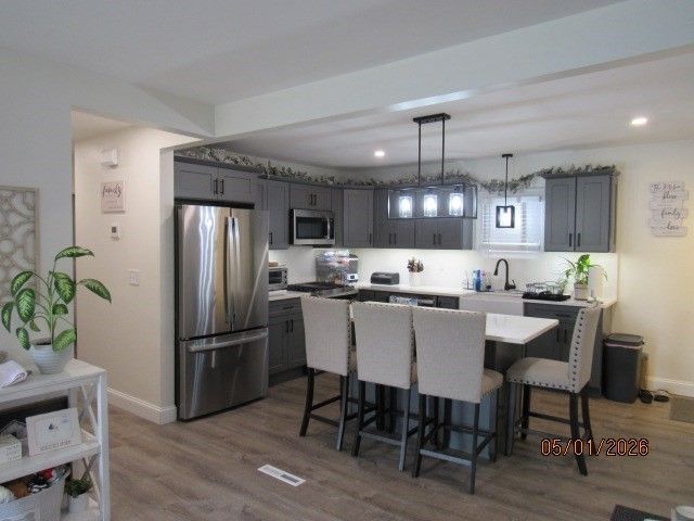 107 Alva St, New Bedford, MA 02740